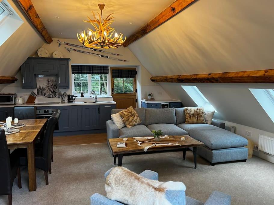 Cosy Alpine Cottage In The Heart Of Lancashire Catterall Εξωτερικό φωτογραφία