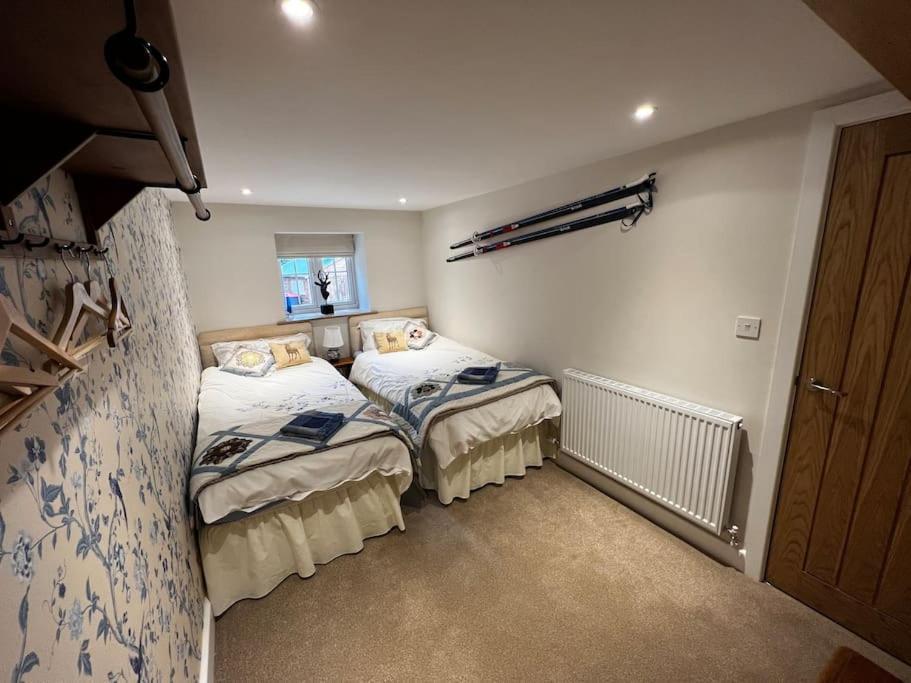 Cosy Alpine Cottage In The Heart Of Lancashire Catterall Εξωτερικό φωτογραφία