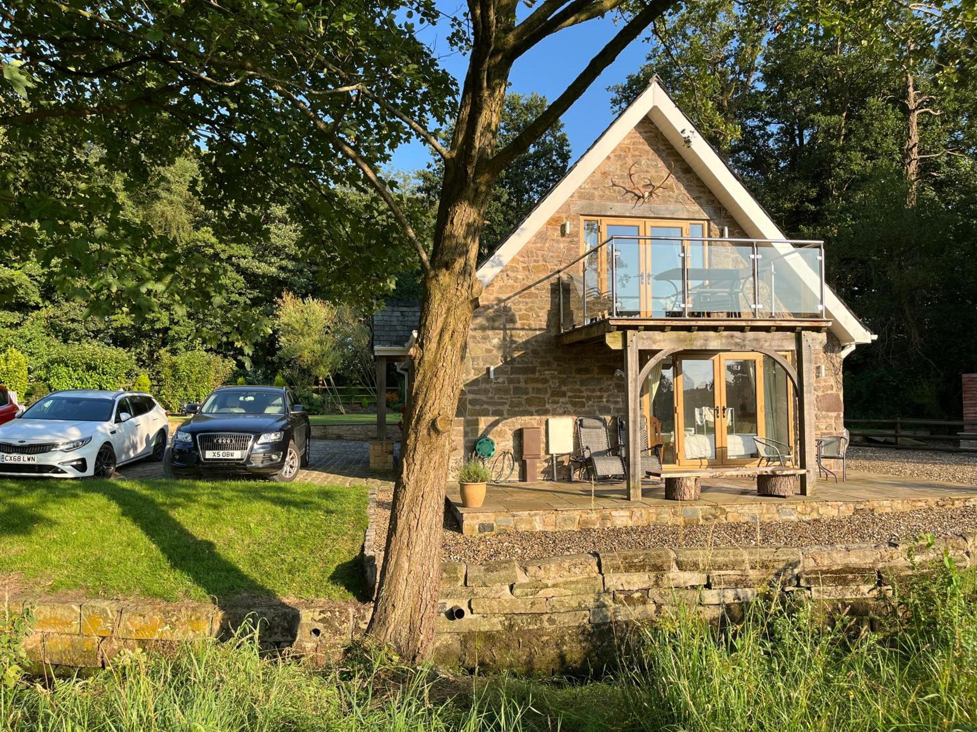 Cosy Alpine Cottage In The Heart Of Lancashire Catterall Εξωτερικό φωτογραφία